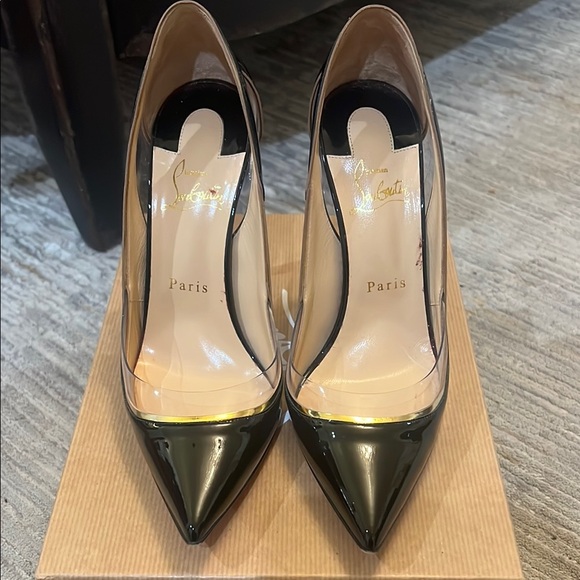 Christian Louboutin Black and Gold Patent Heels - Picture 1 of 5